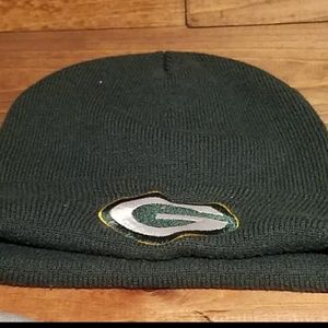 Green bay beanie